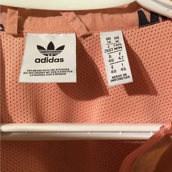 ADIDAS pink RYV collab graffiti print womens windbreaker track jacket - Picture 10 of 11